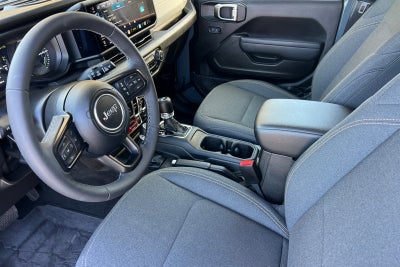 2025 Jeep Wrangler Willys 4xe CONVENINCE GROUP