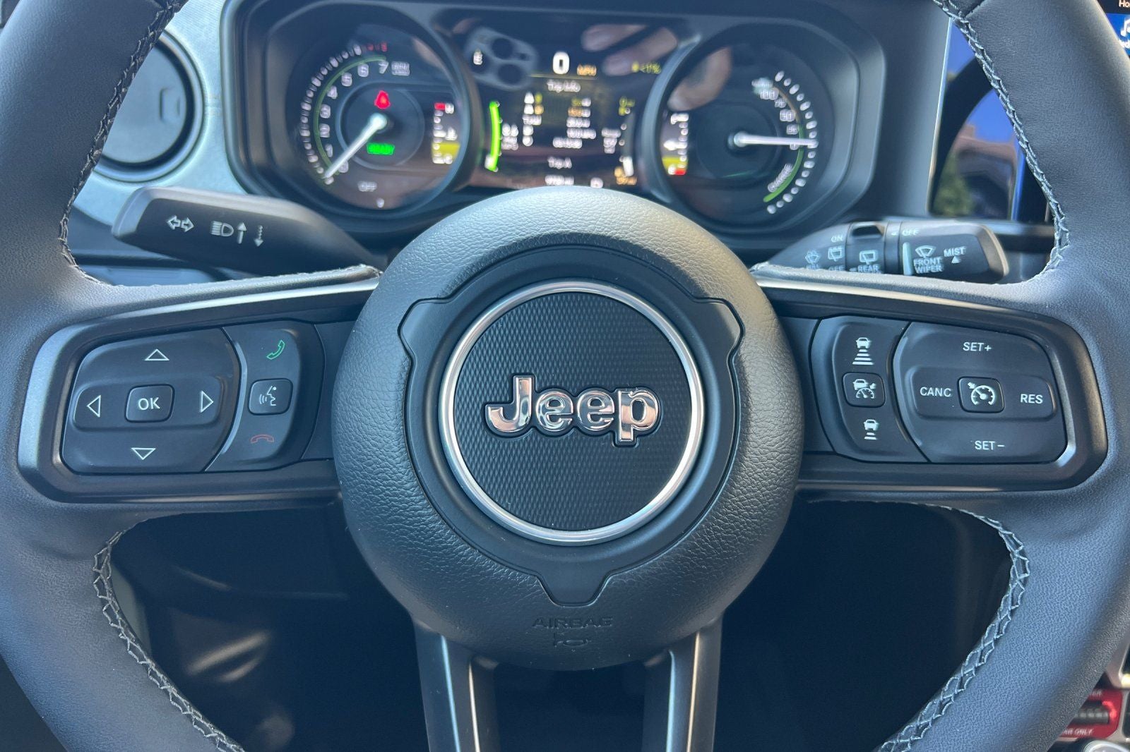 2025 Jeep Wrangler Willys 4xe CONVENINCE GROUP