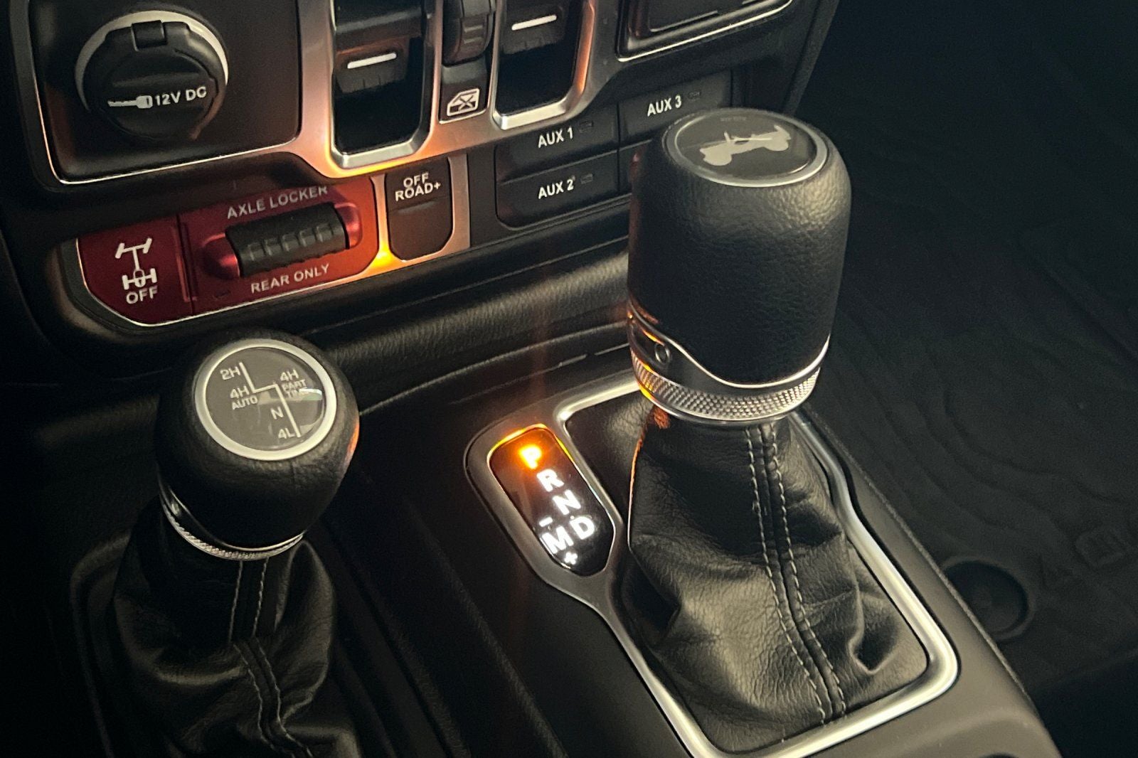 2025 Jeep Wrangler Willys 4xe CONVENINCE GROUP