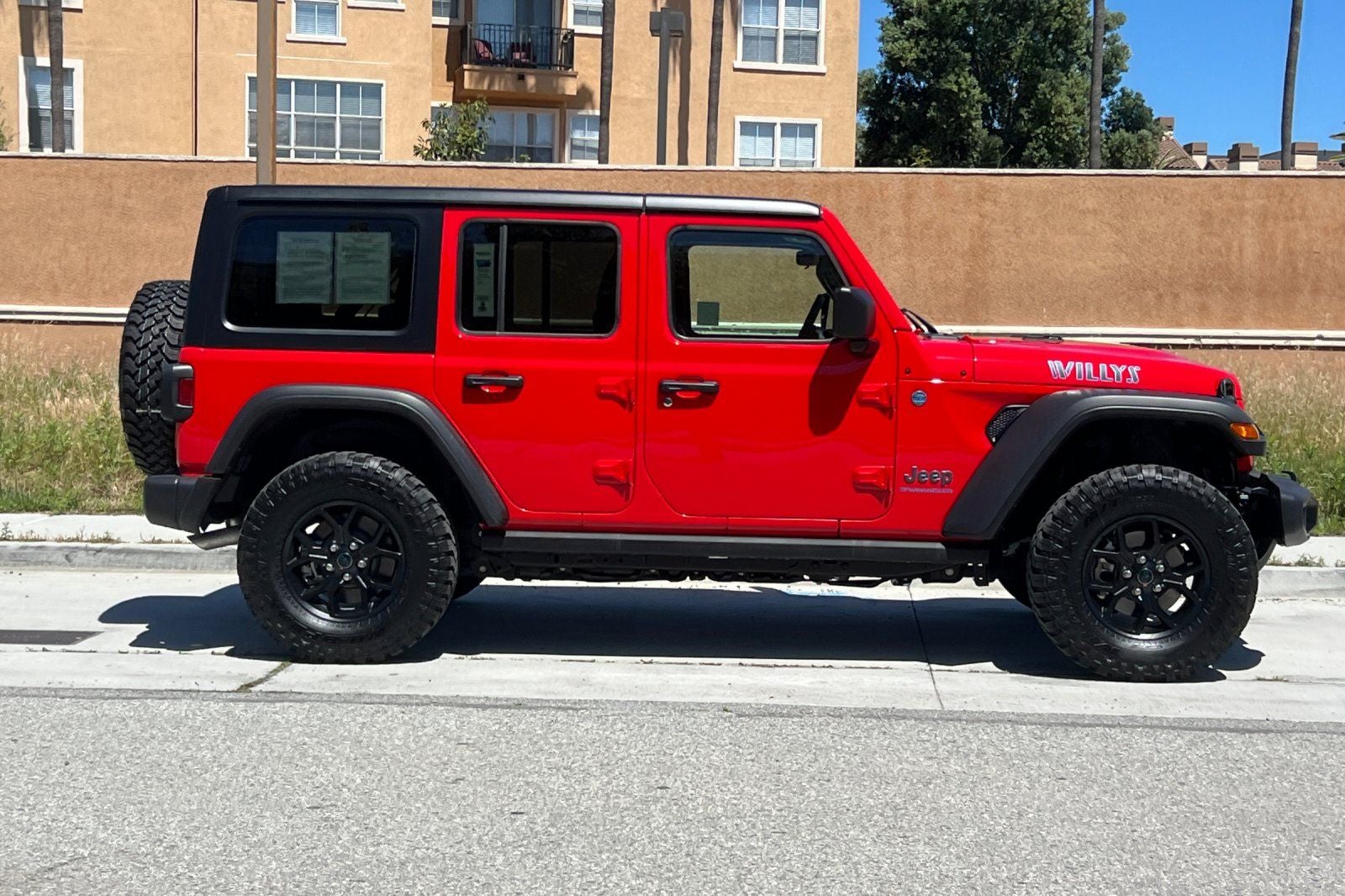 2025 Jeep Wrangler Willys 4xe