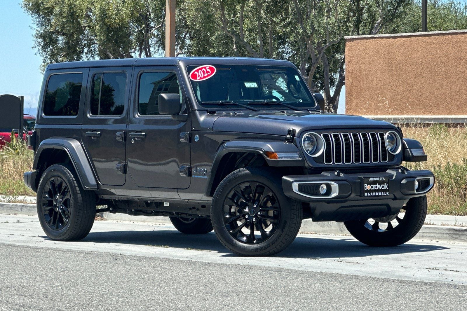 2025 Jeep Wrangler Sahara 4xe