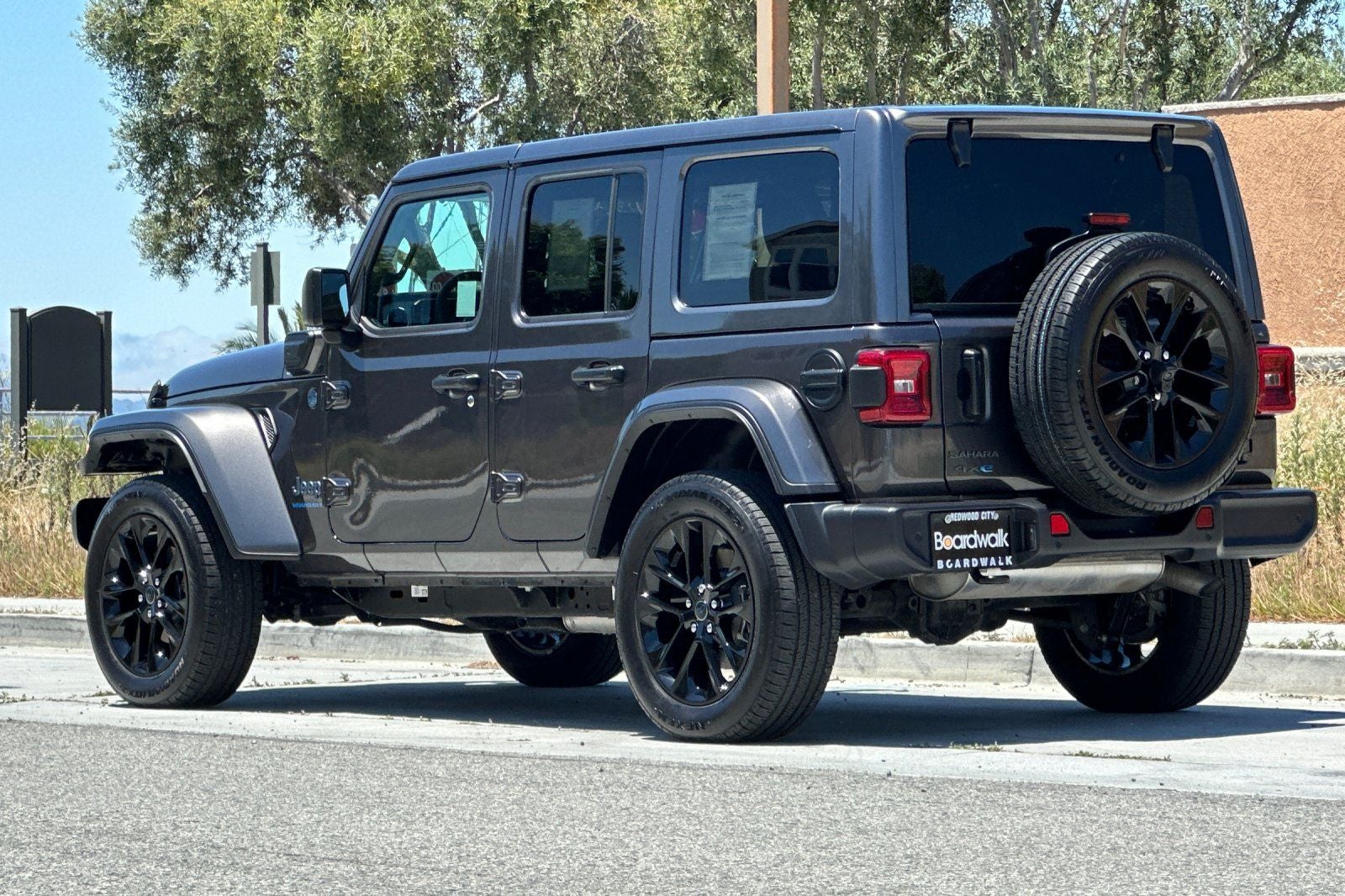 2025 Jeep Wrangler Sahara 4xe