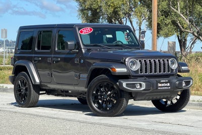 2025 Jeep Wrangler Sahara 4xe