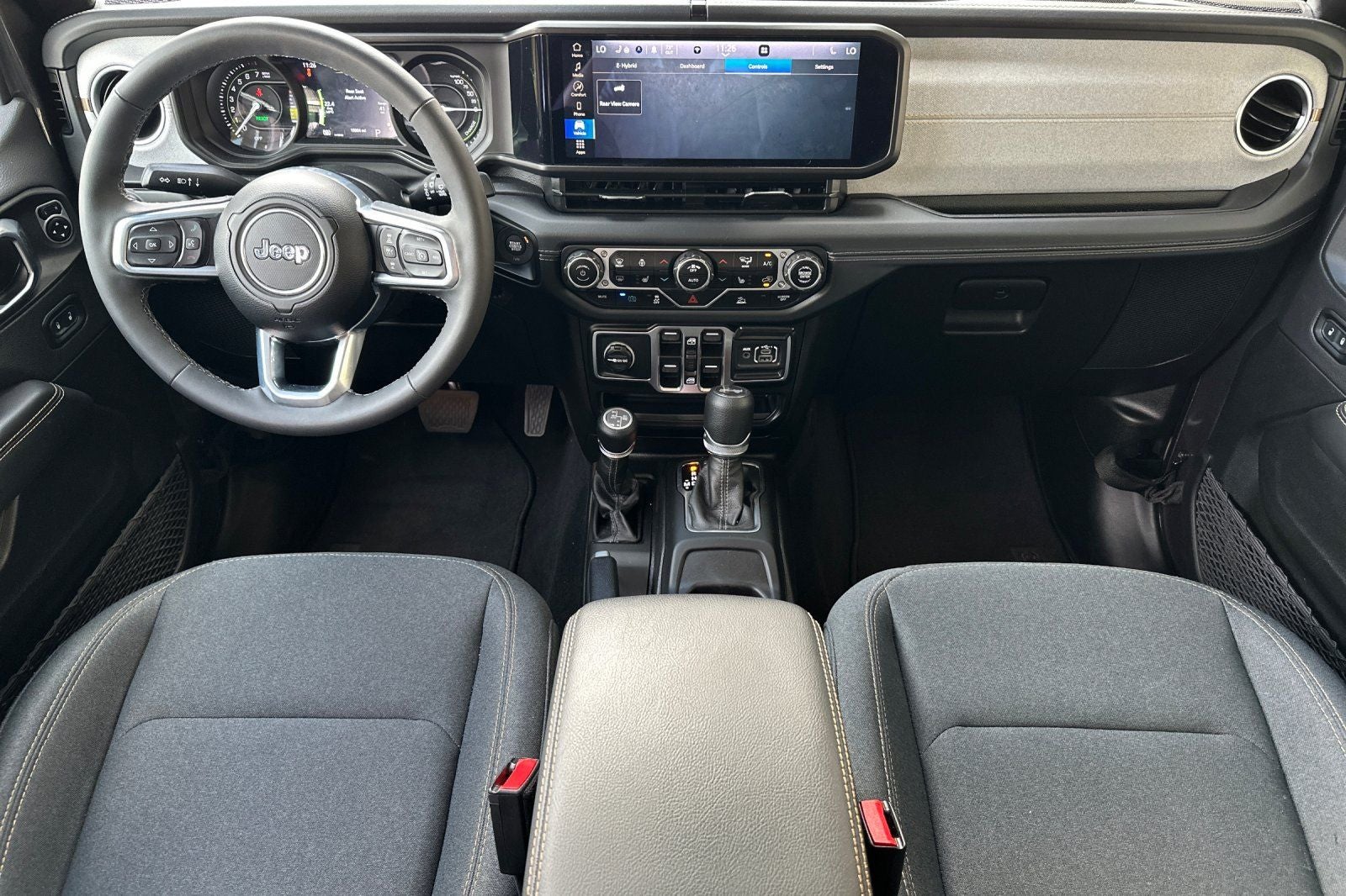 2025 Jeep Wrangler Sahara 4xe