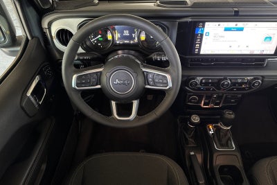 2025 Jeep Wrangler Sahara 4xe