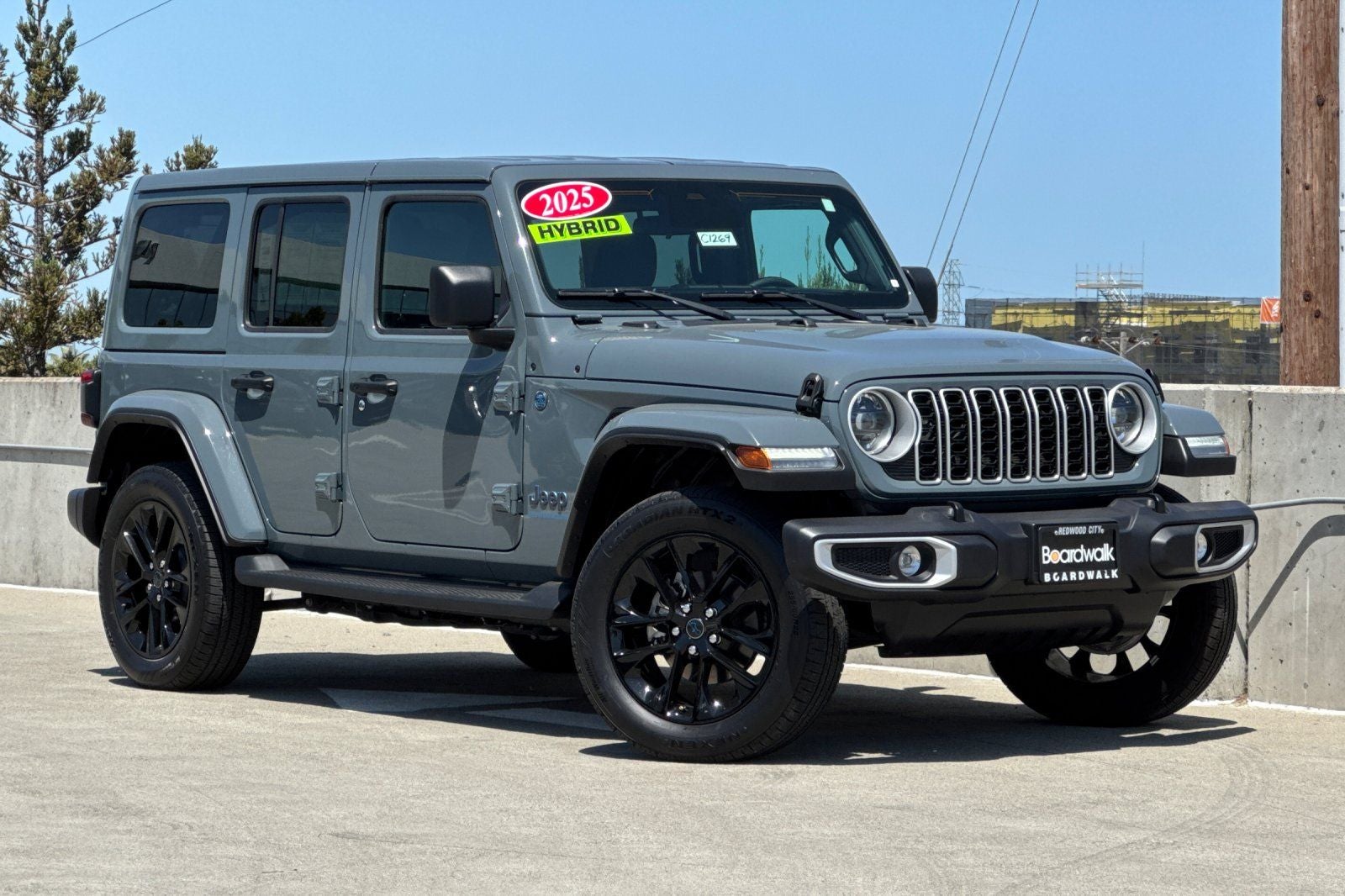 2025 Jeep Wrangler Sahara 4xe