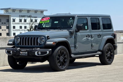 2025 Jeep Wrangler Sahara 4xe