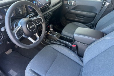 2025 Jeep Wrangler Sahara 4xe