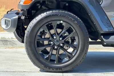 2025 Jeep Wrangler Sahara 4xe