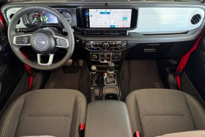 2025 Jeep Wrangler Sahara 4xe