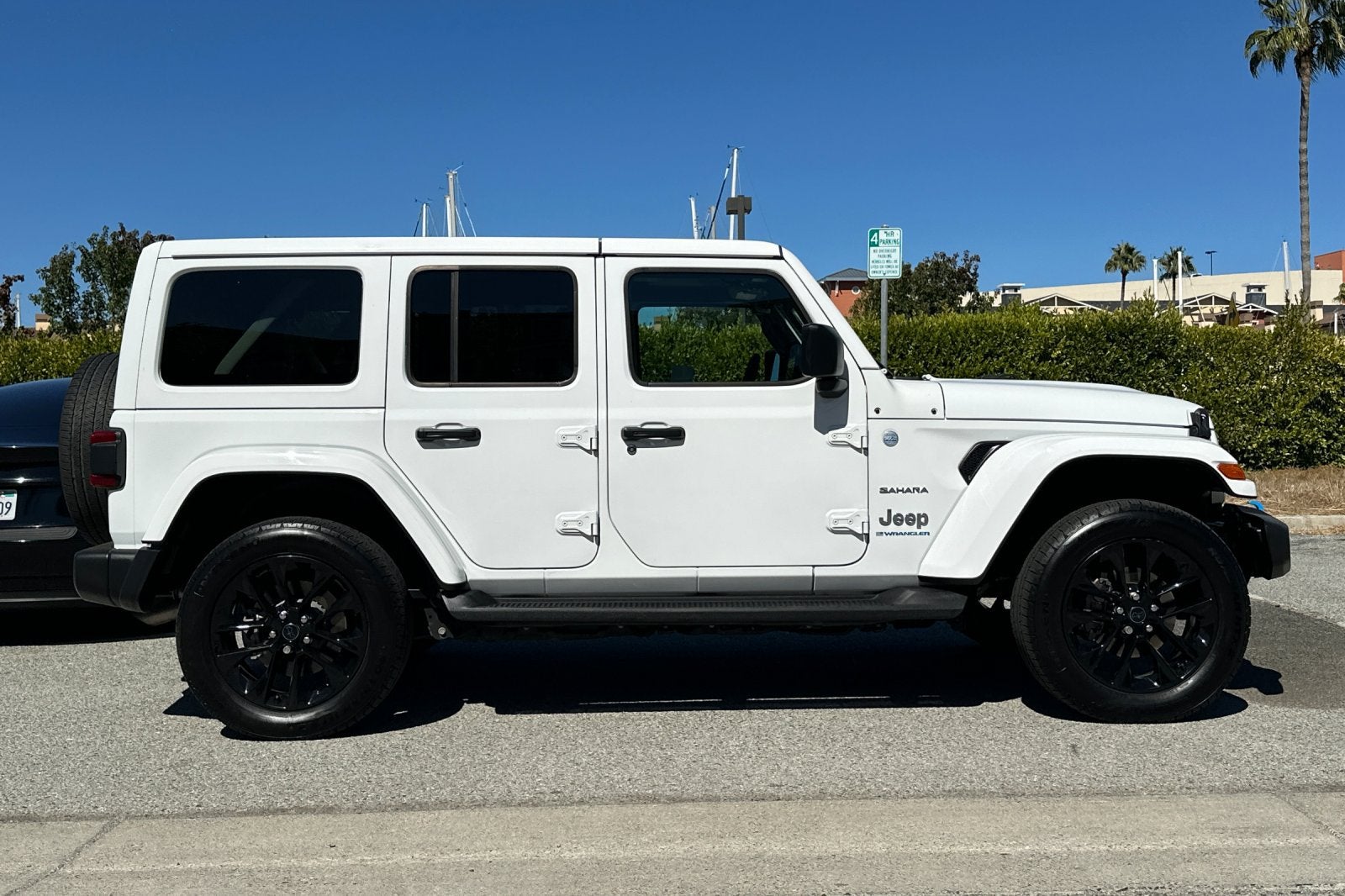 2024 Jeep Wrangler Sahara 4xe