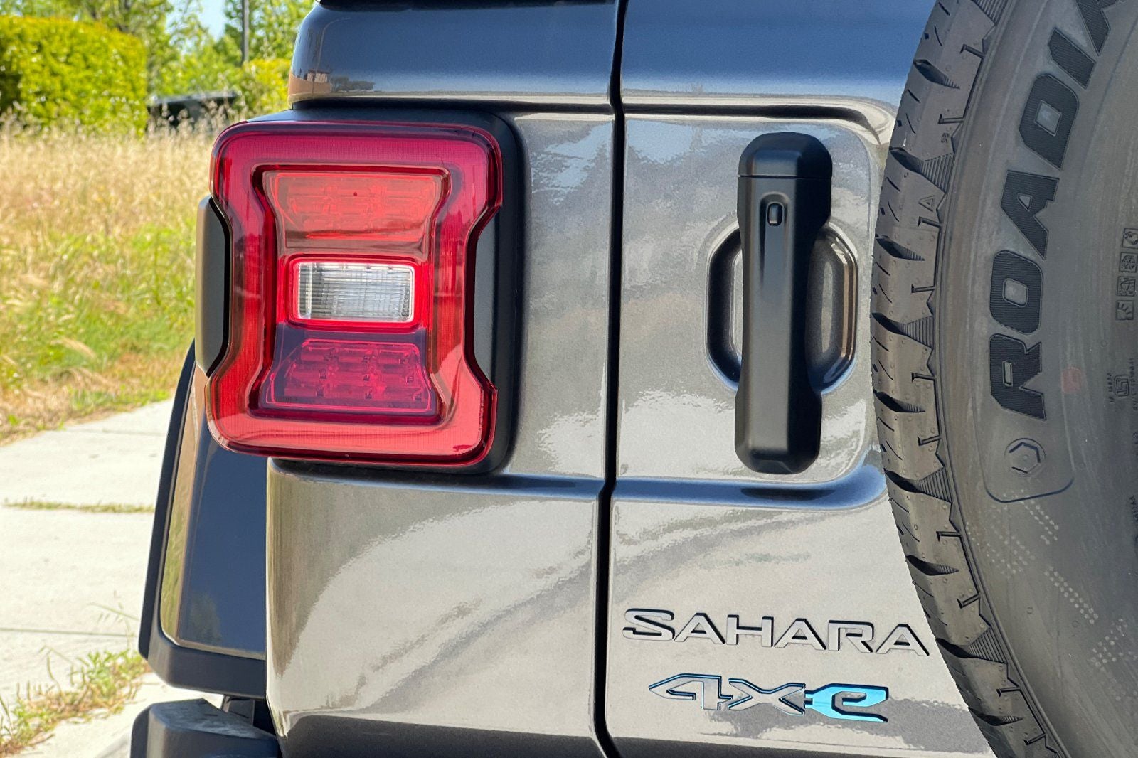 2025 Jeep Wrangler Sahara 4xe