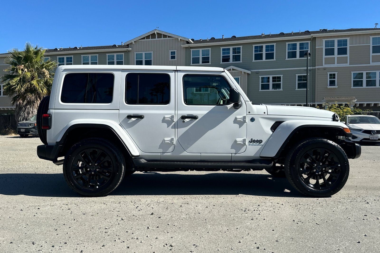 2025 Jeep Wrangler Sahara 4xe