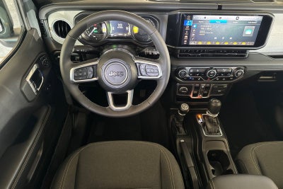 2025 Jeep Wrangler Sahara 4xe