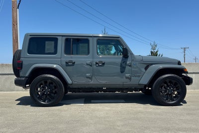 2025 Jeep Wrangler Sahara 4xe