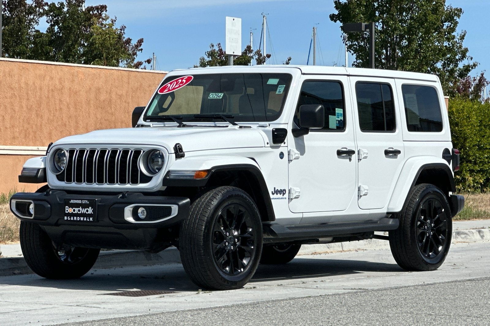 2025 Jeep Wrangler Sahara 4xe