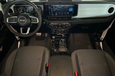 2025 Jeep Wrangler Sahara 4xe