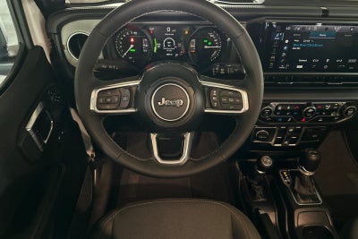 2025 Jeep Wrangler Sahara 4xe