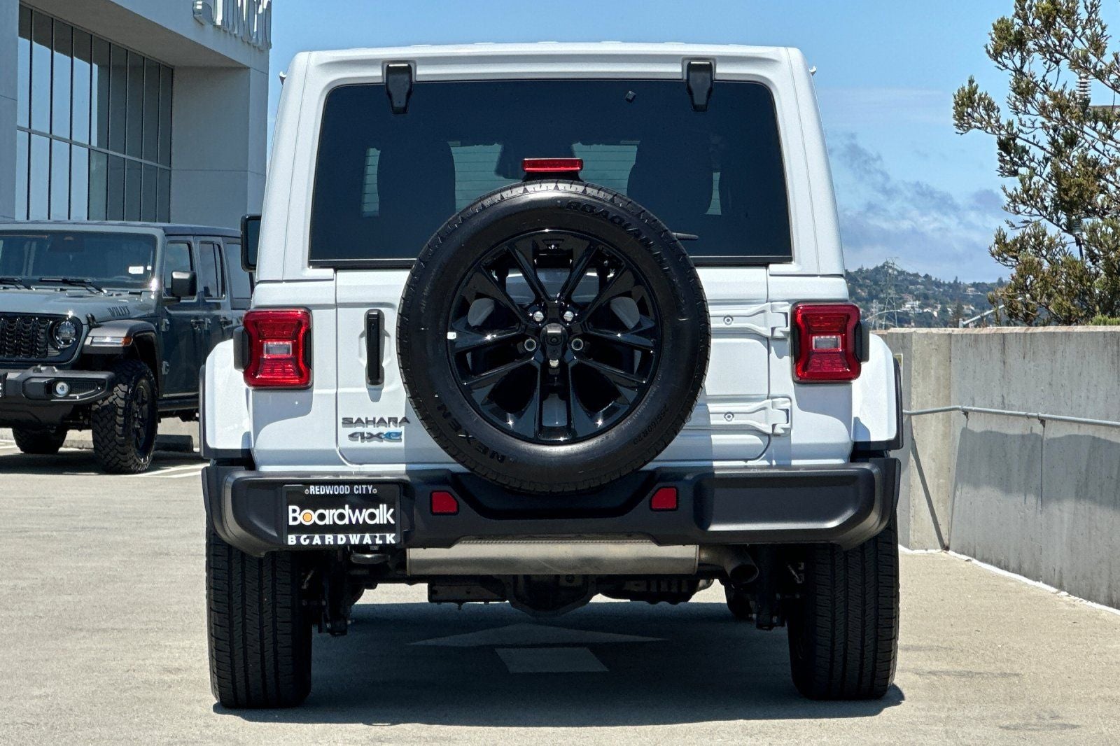 2025 Jeep Wrangler Sahara 4xe