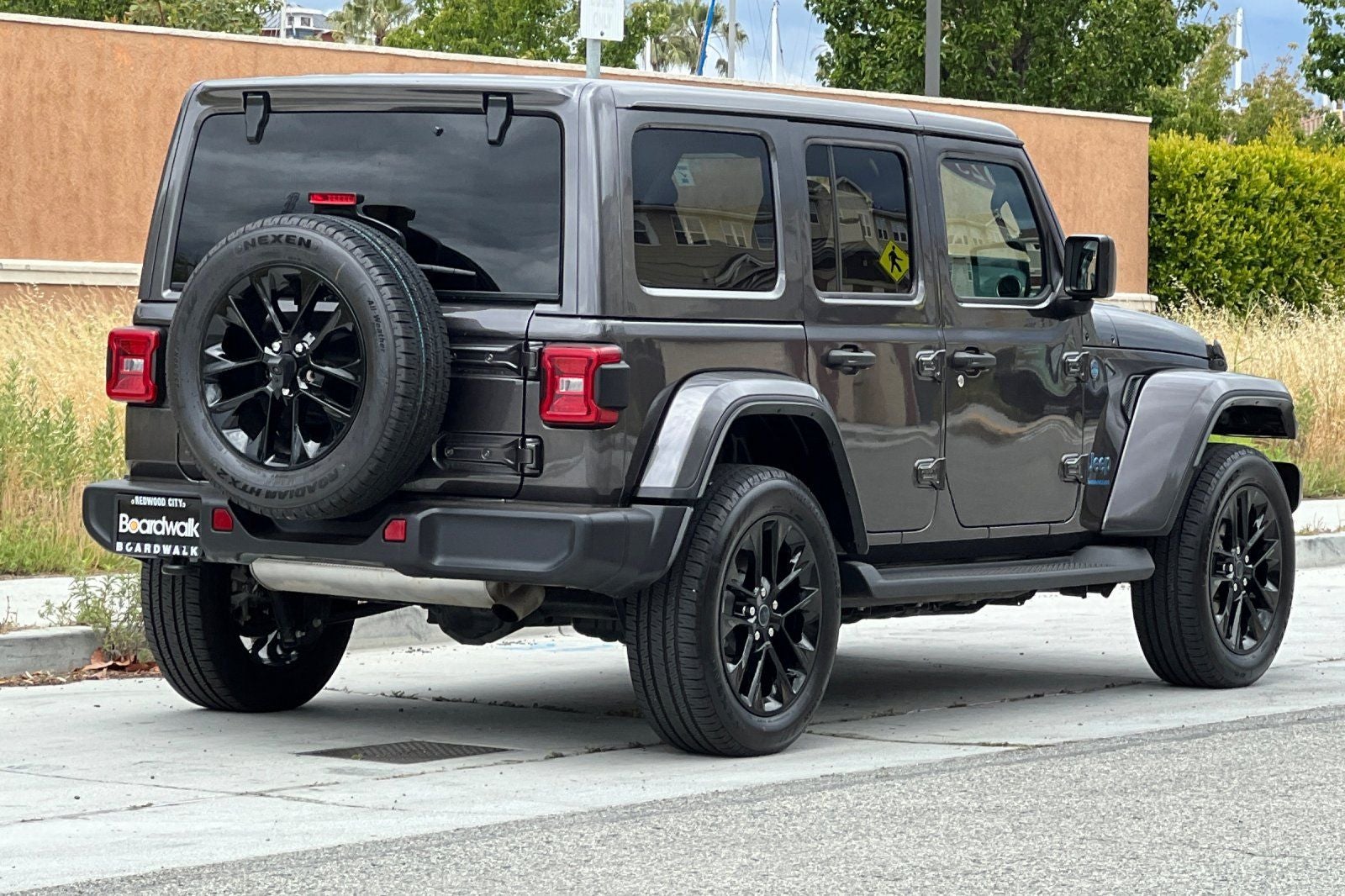 2025 Jeep Wrangler Sahara 4xe
