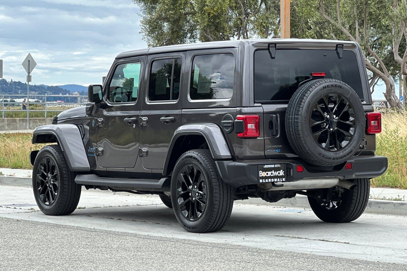 2025 Jeep Wrangler Sahara 4xe