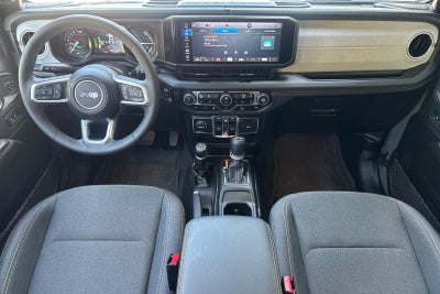 2025 Jeep Wrangler Sahara 4xe