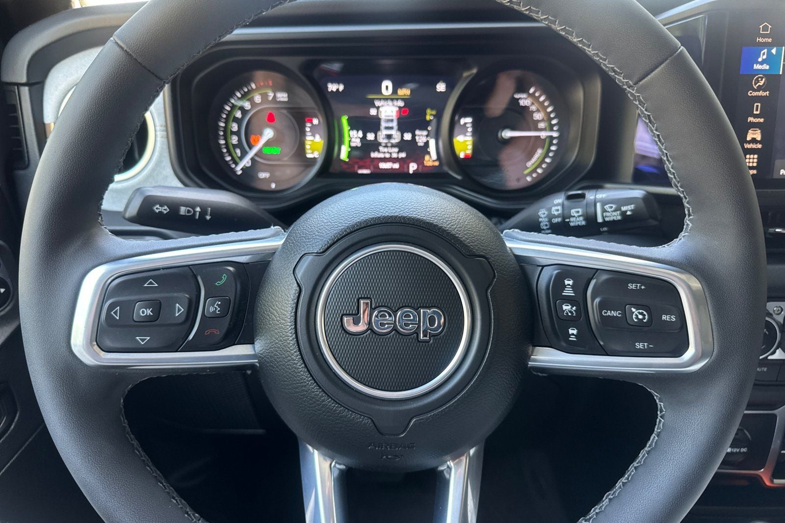 2025 Jeep Wrangler Sahara 4xe