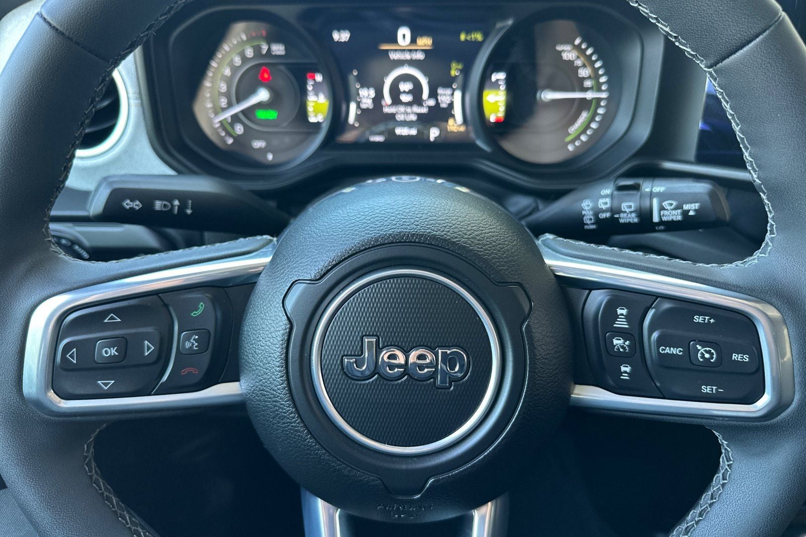 2025 Jeep Wrangler Sahara 4xe