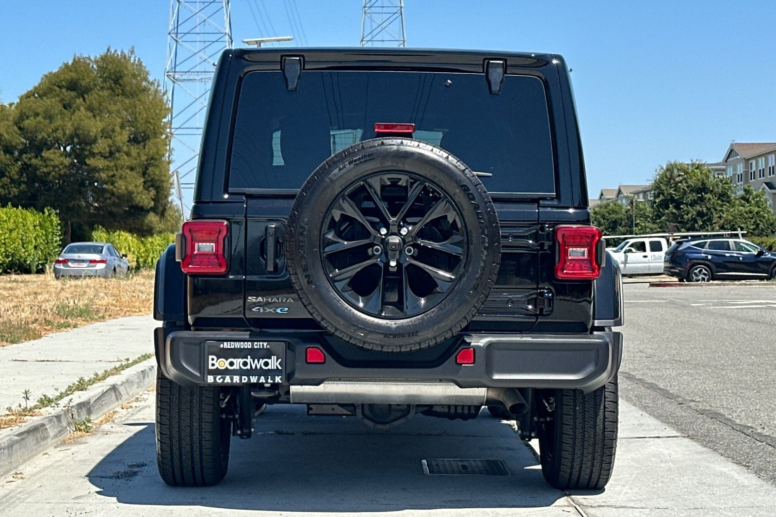 2025 Jeep Wrangler Sahara 4xe