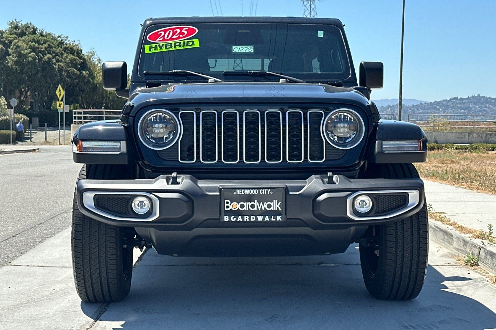 2025 Jeep Wrangler Sahara 4xe