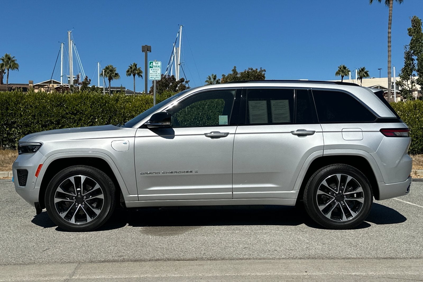 2023 Jeep Grand Cherokee Overland 4xe