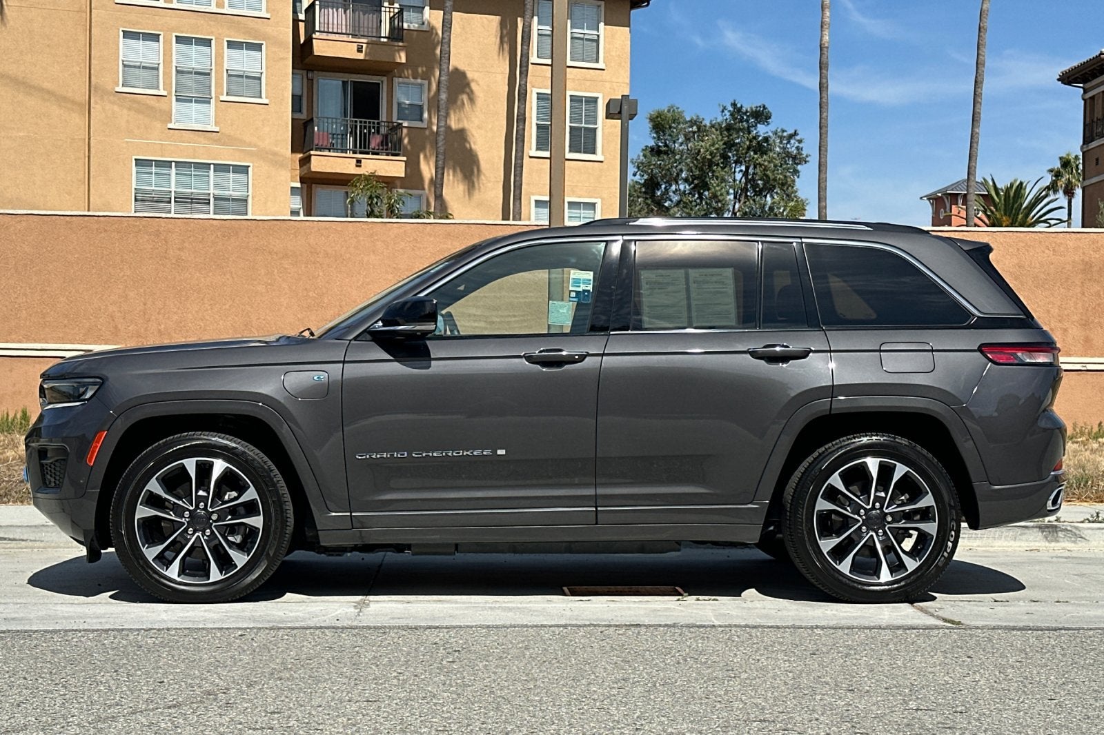 2023 Jeep Grand Cherokee Overland 4xe