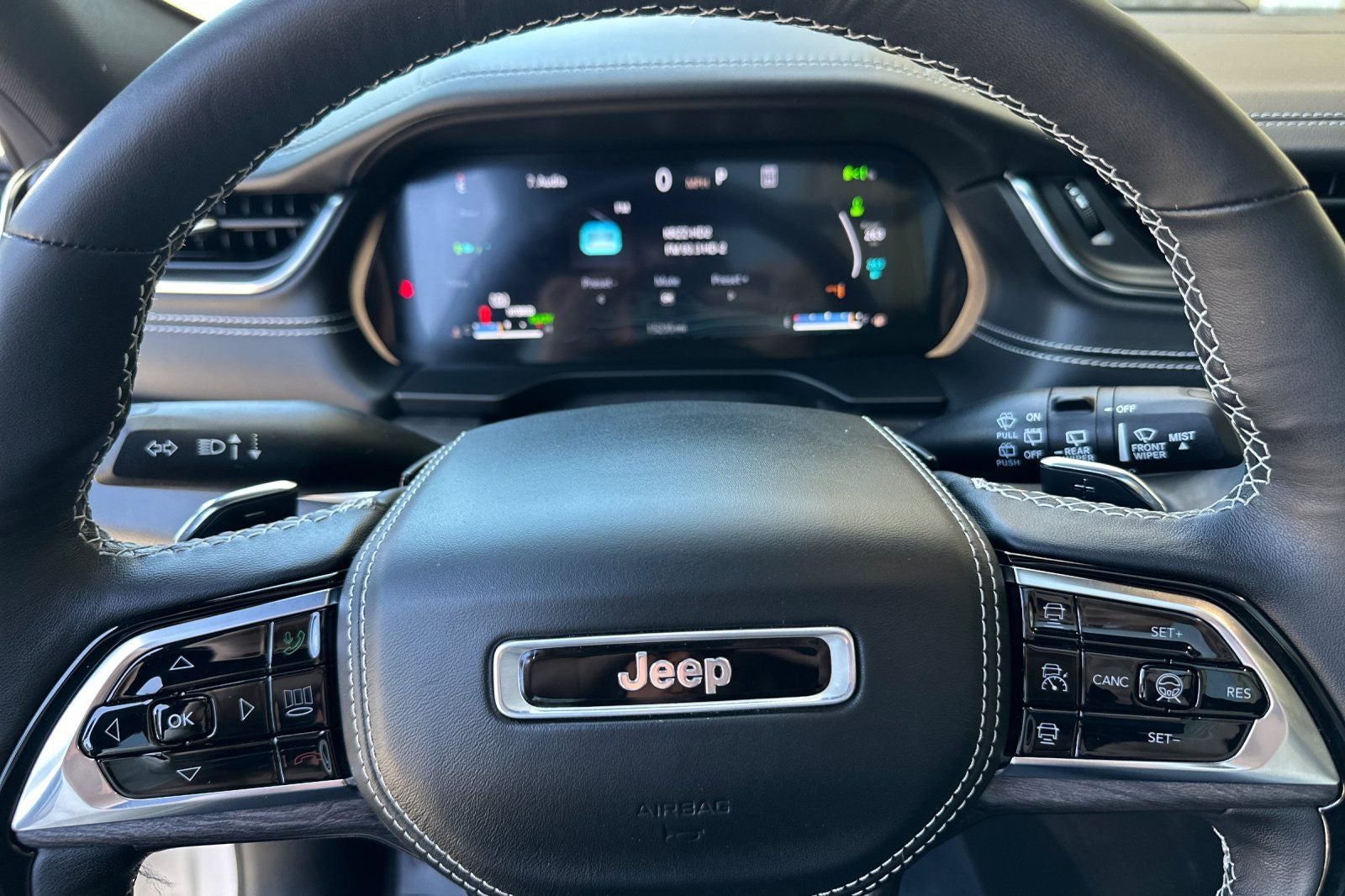 2023 Jeep Grand Cherokee Overland 4xe