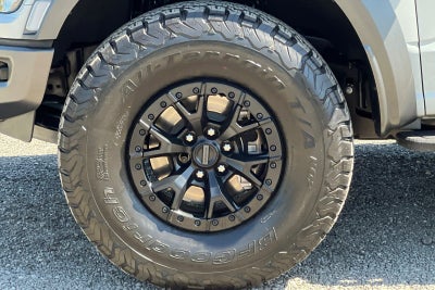 2023 Ford F-150 Raptor 37 Performance Package