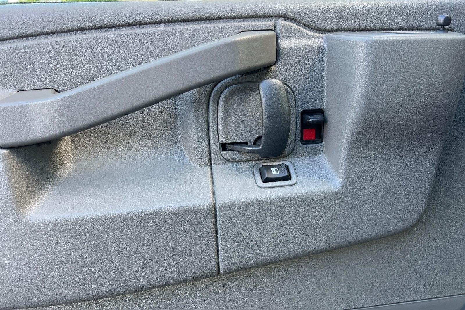 2023 Chevrolet Express 3500 Work Van Cargo