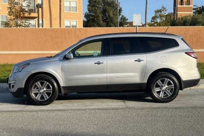 2017 Chevrolet Traverse 2LT 2LT