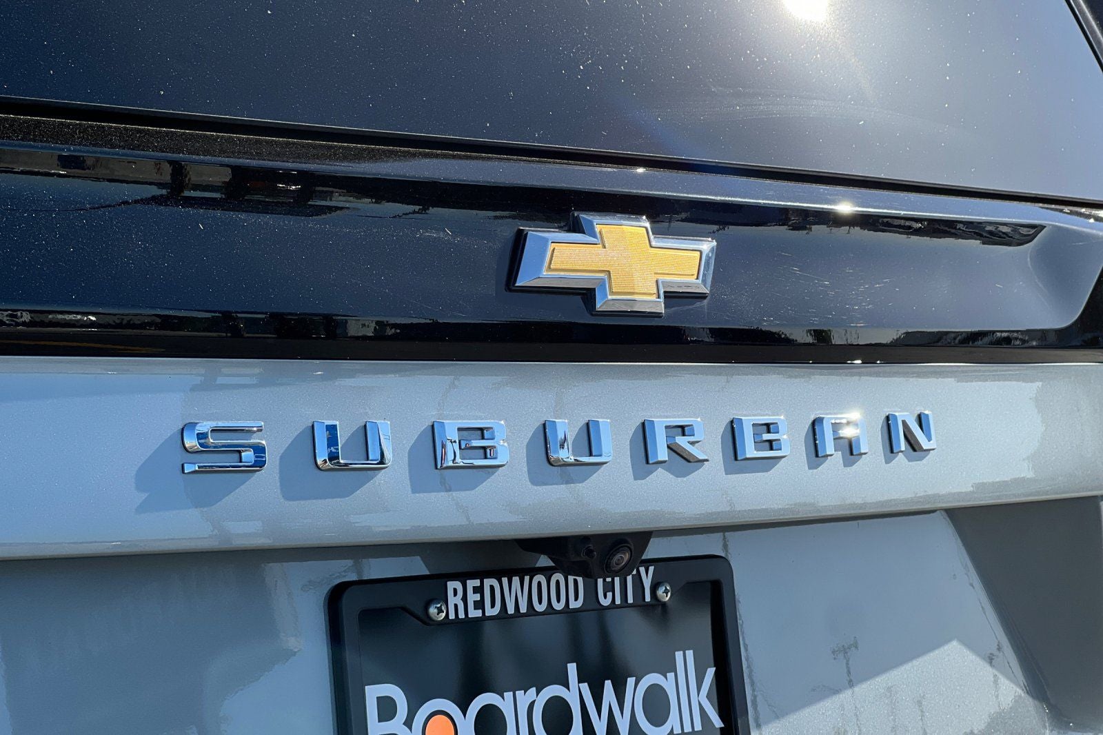 2025 Chevrolet Suburban LT