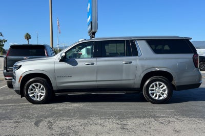 2025 Chevrolet Suburban LT