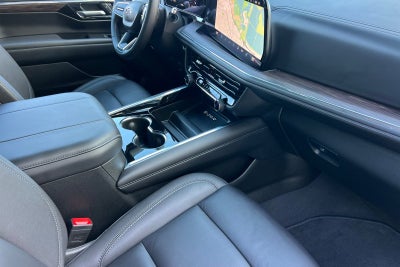 2025 Chevrolet Suburban Z71