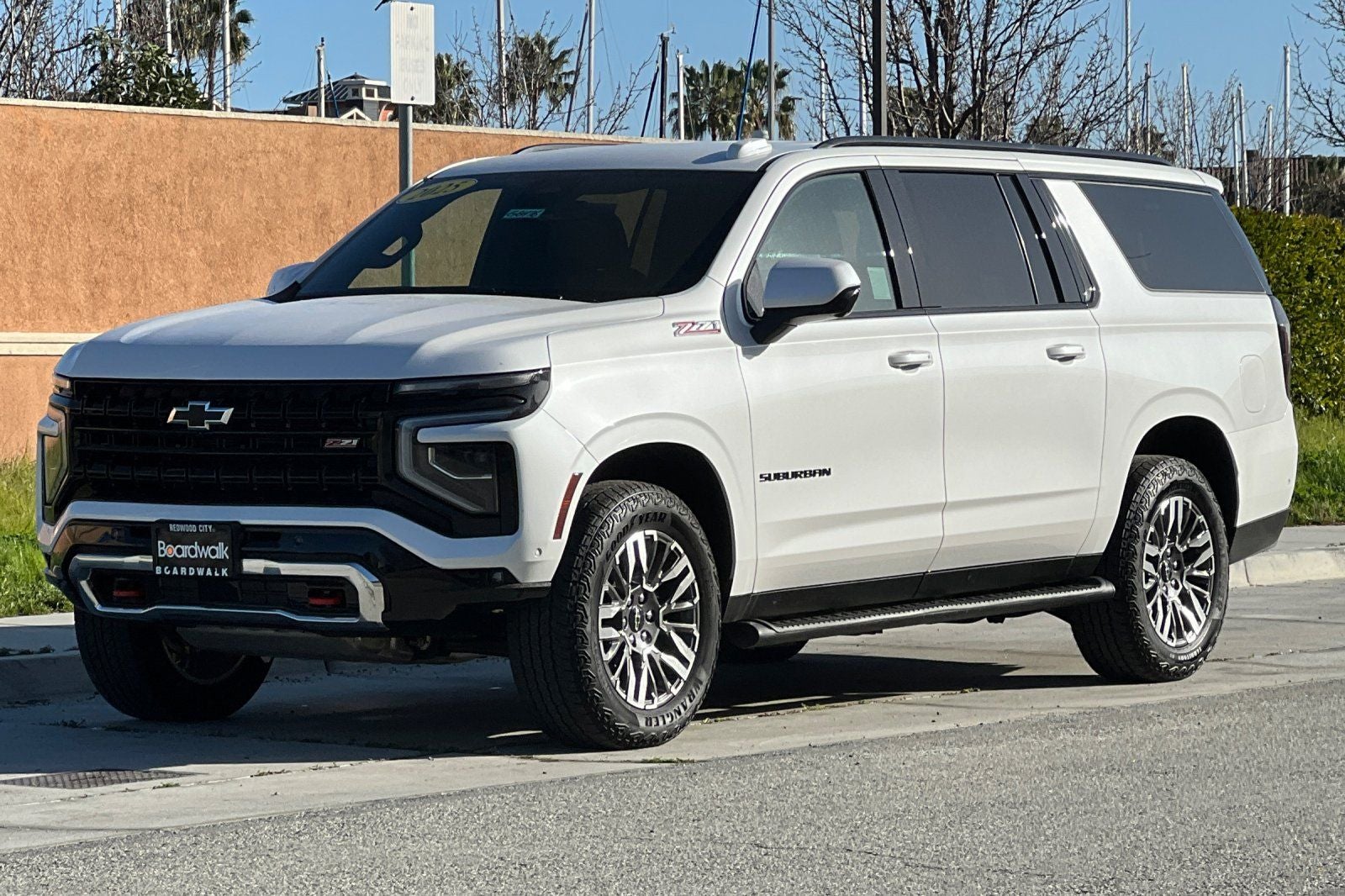 2025 Chevrolet Suburban Z71