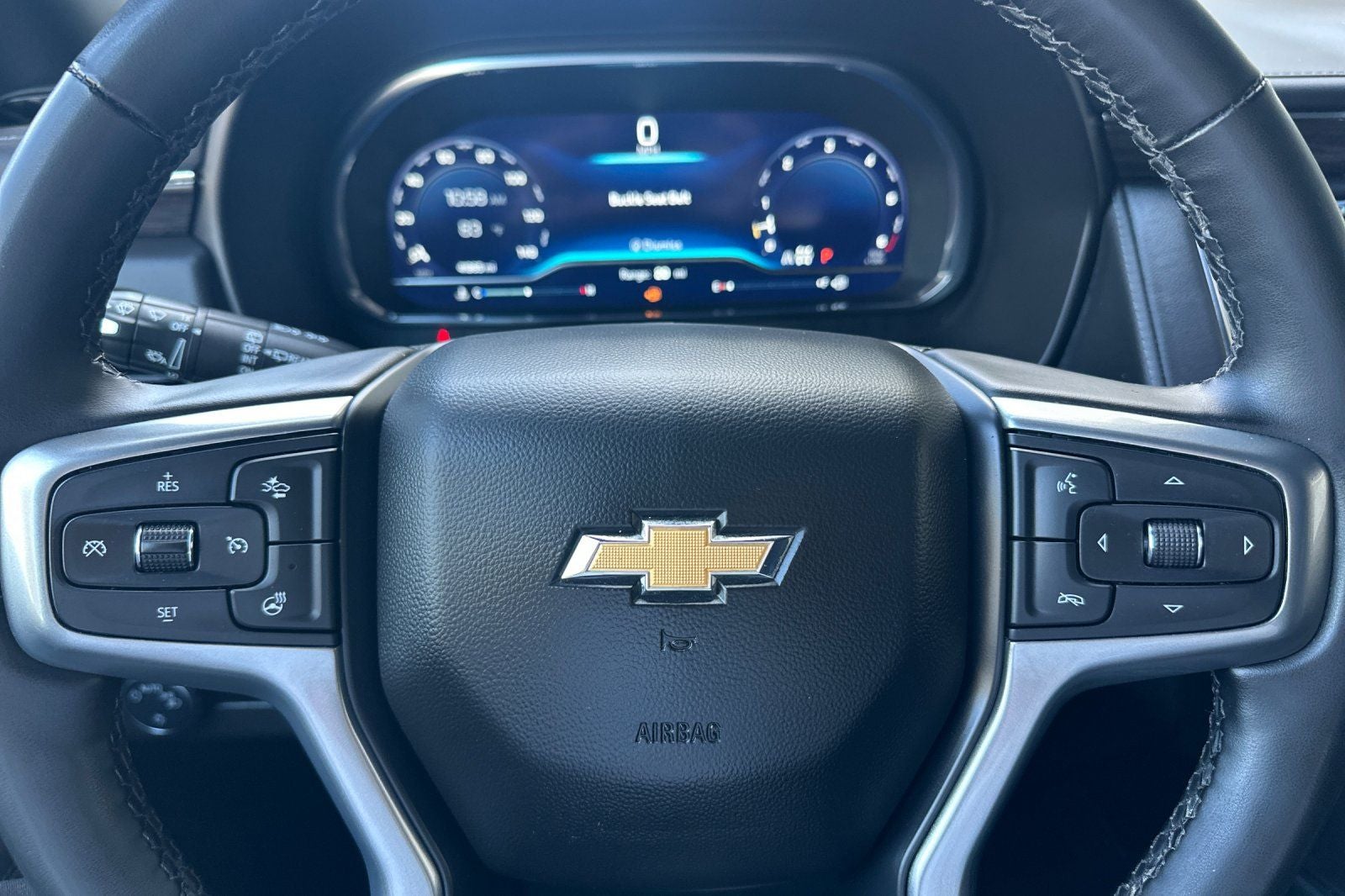2024 Chevrolet Suburban LT