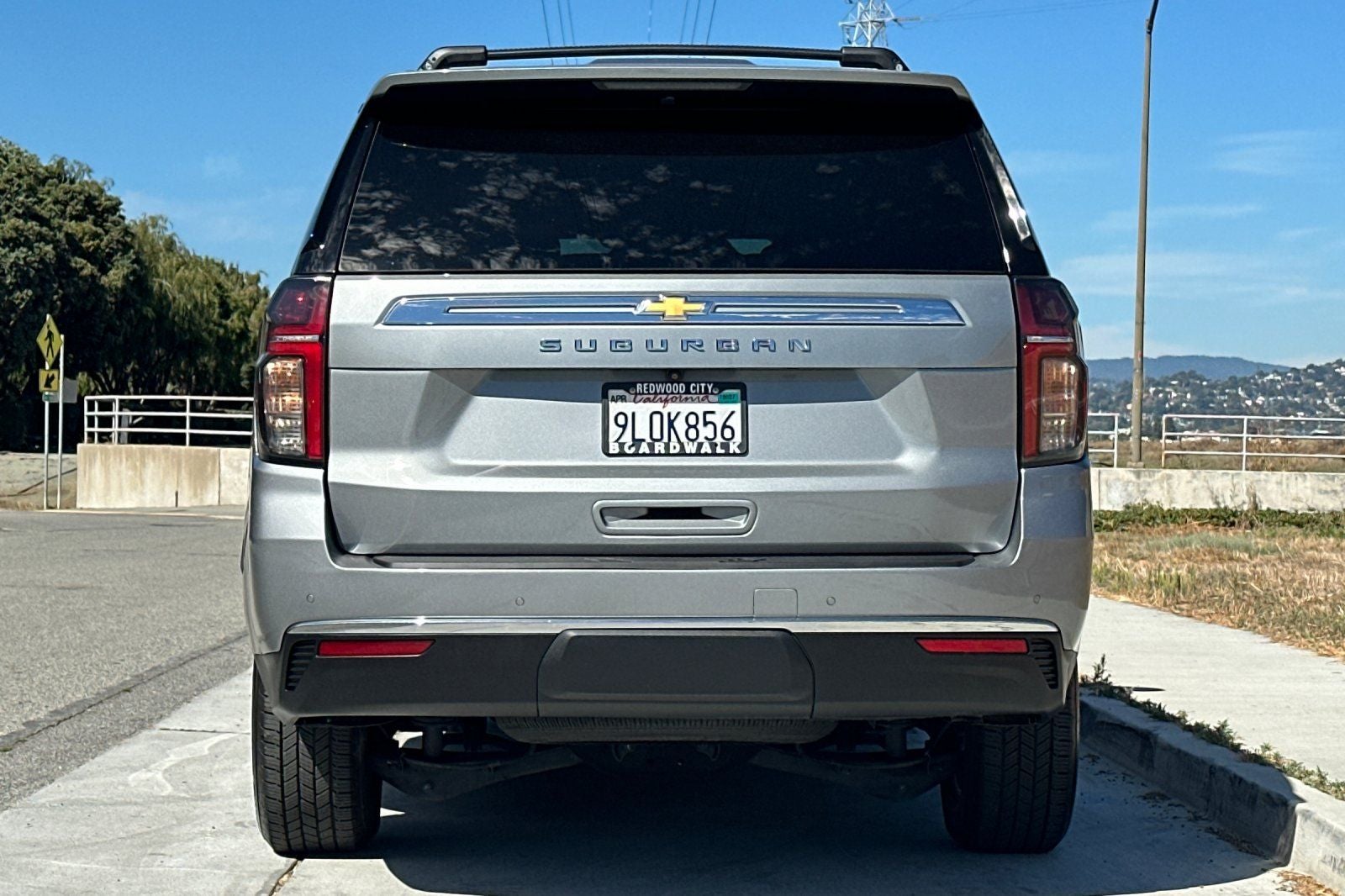 2024 Chevrolet Suburban LT