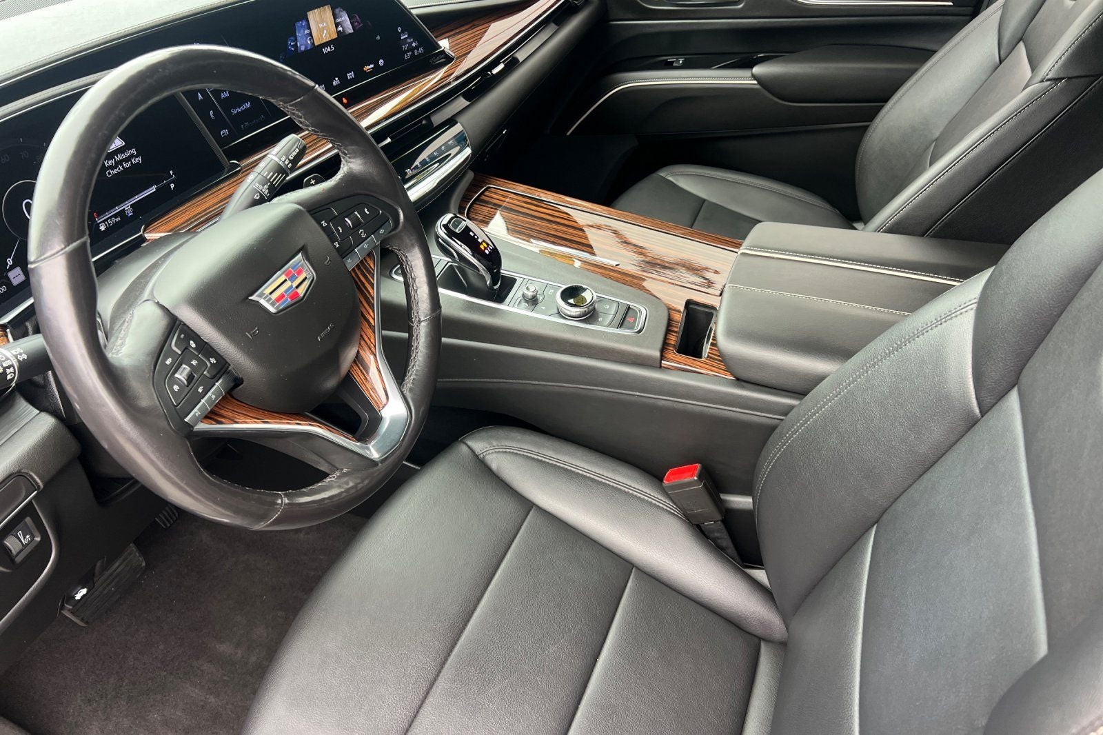 2022 Cadillac Escalade Luxury