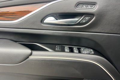 2022 Cadillac Escalade Luxury