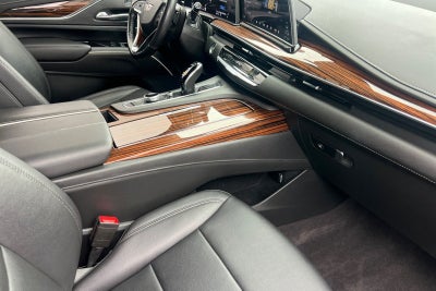 2022 Cadillac Escalade Luxury