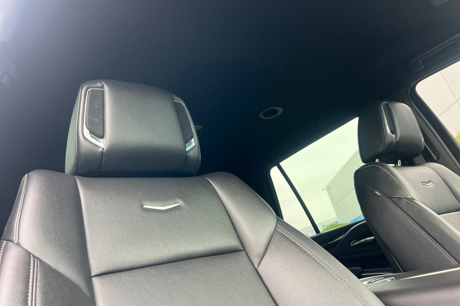 2022 Cadillac Escalade Luxury