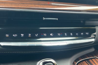 2022 Cadillac Escalade Luxury