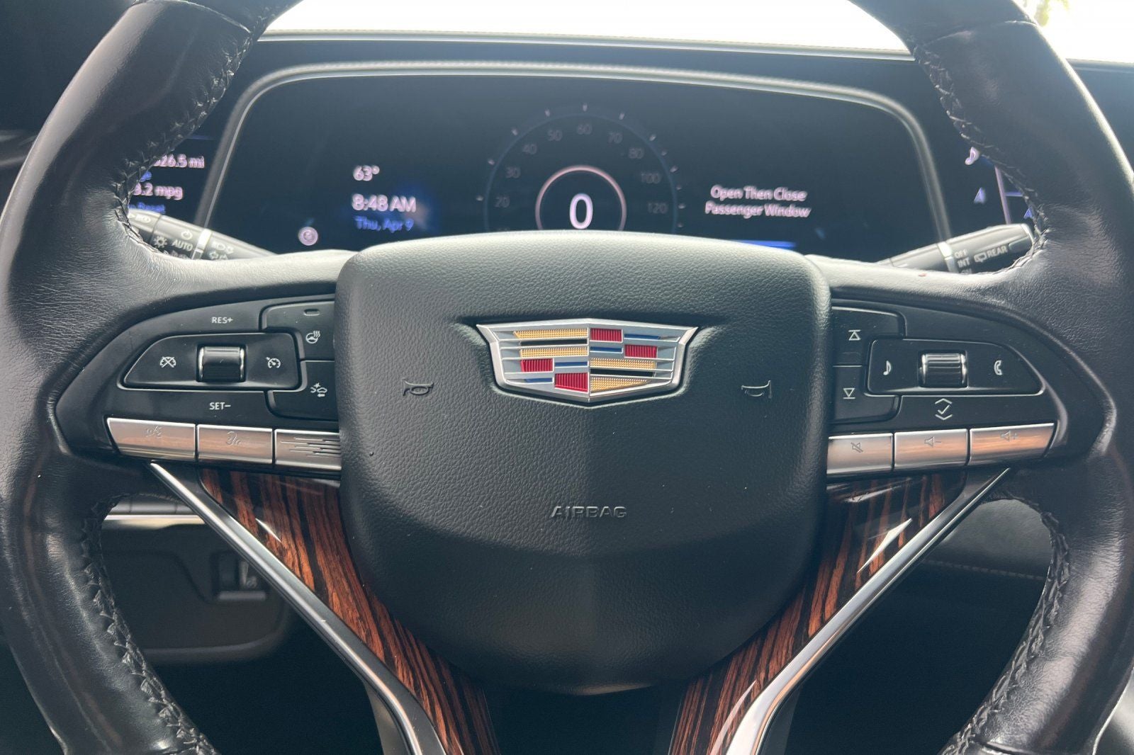 2022 Cadillac Escalade Luxury