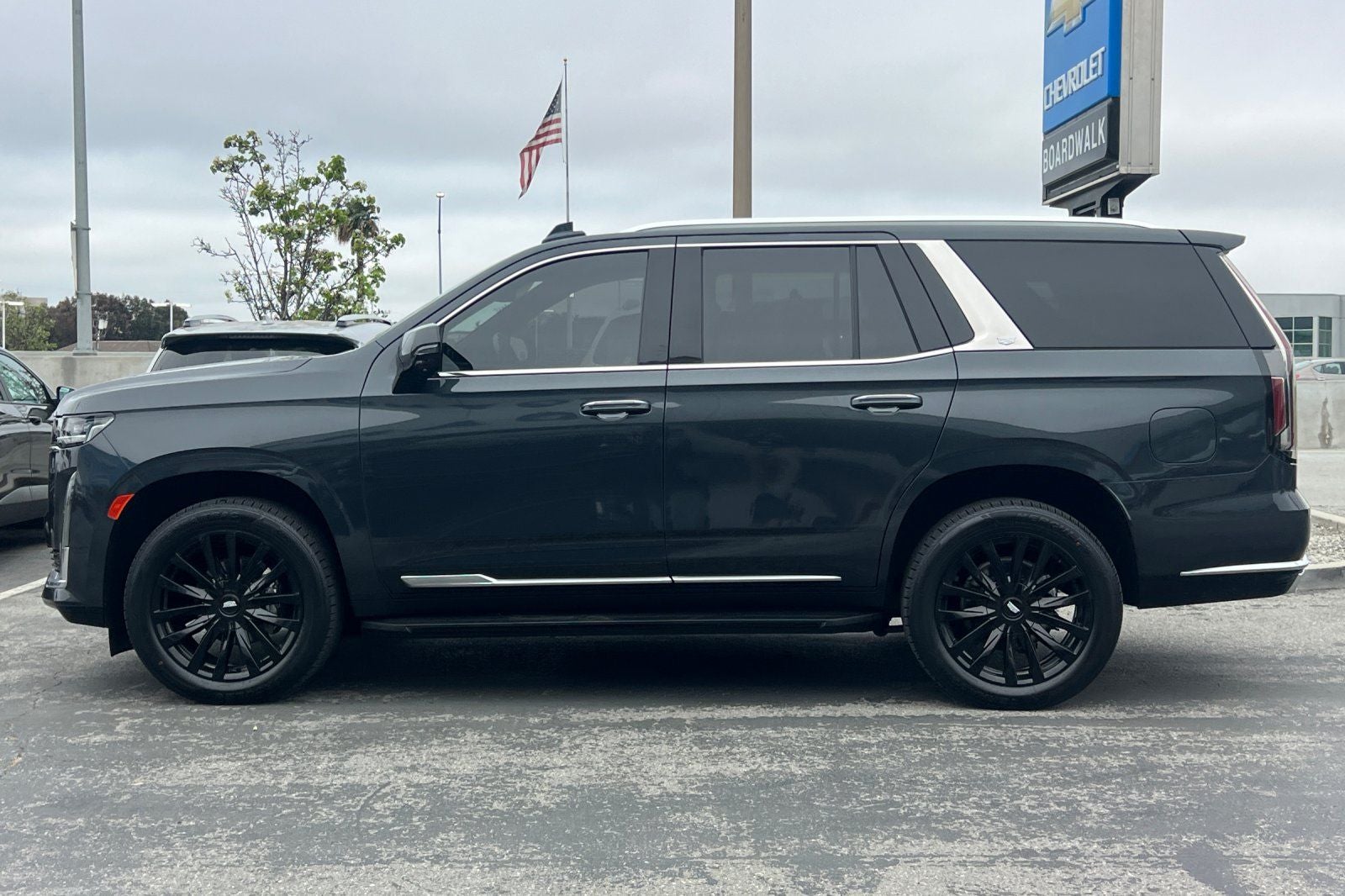 2022 Cadillac Escalade Luxury