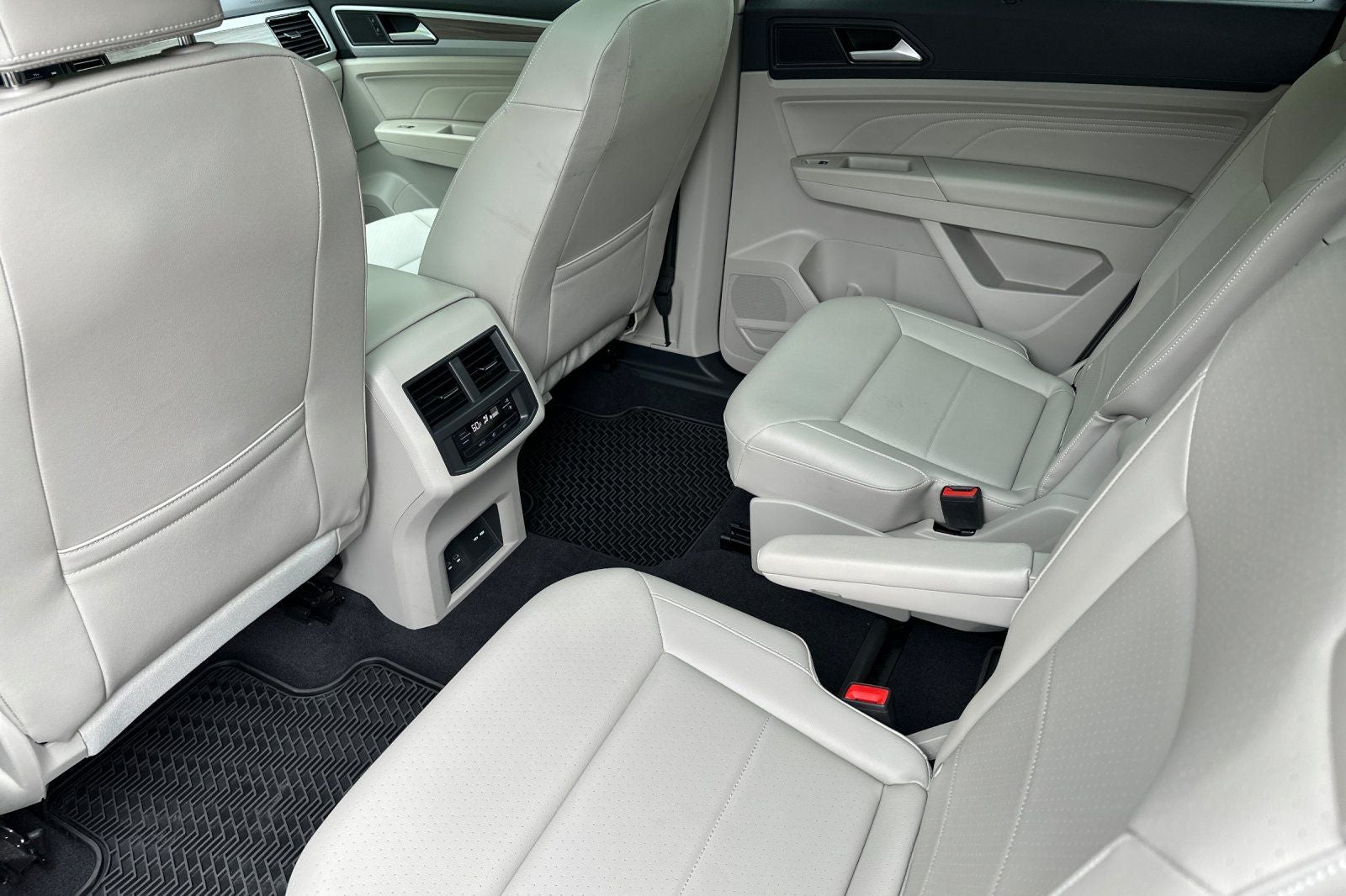 2022 Volkswagen Atlas SEL